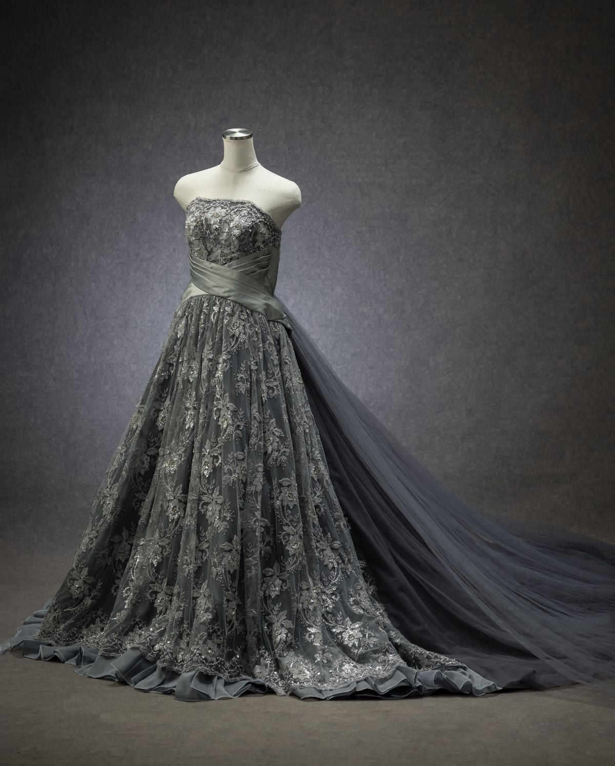 C-35 - カラードレス