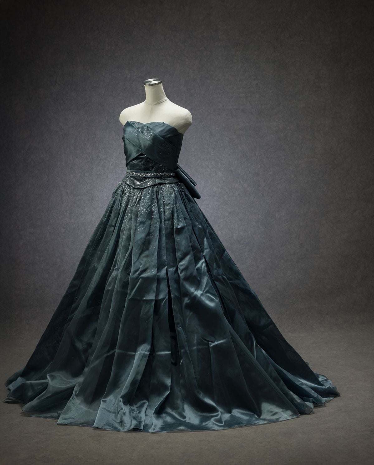 C-49 - カラードレス