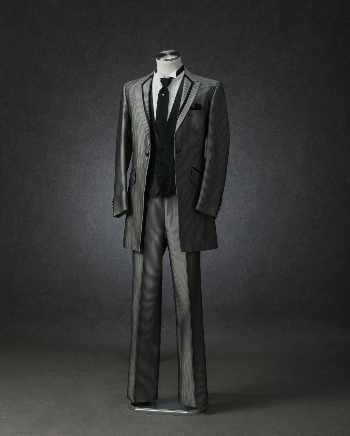 TX-17 - タキシード