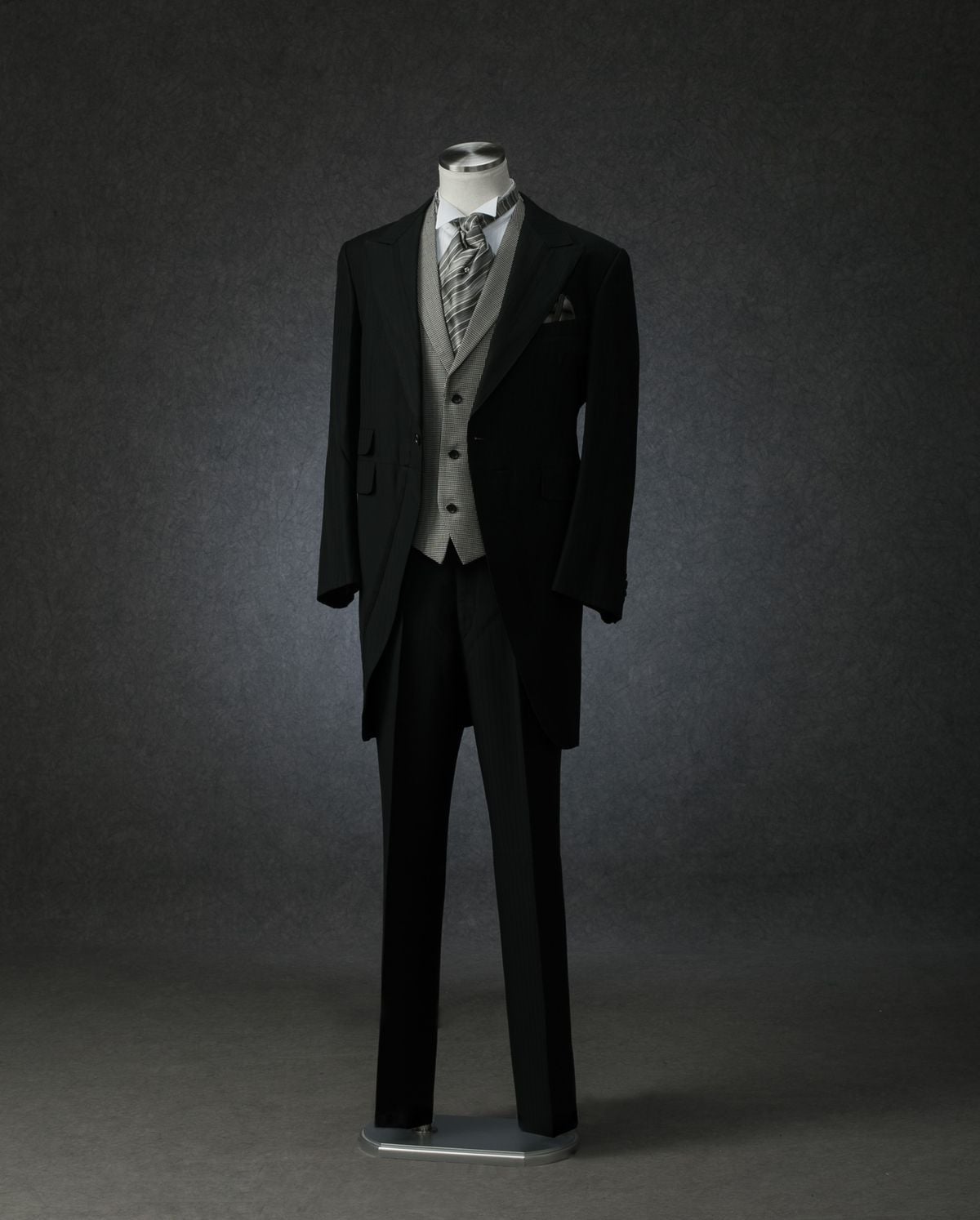 TX-2 - タキシード