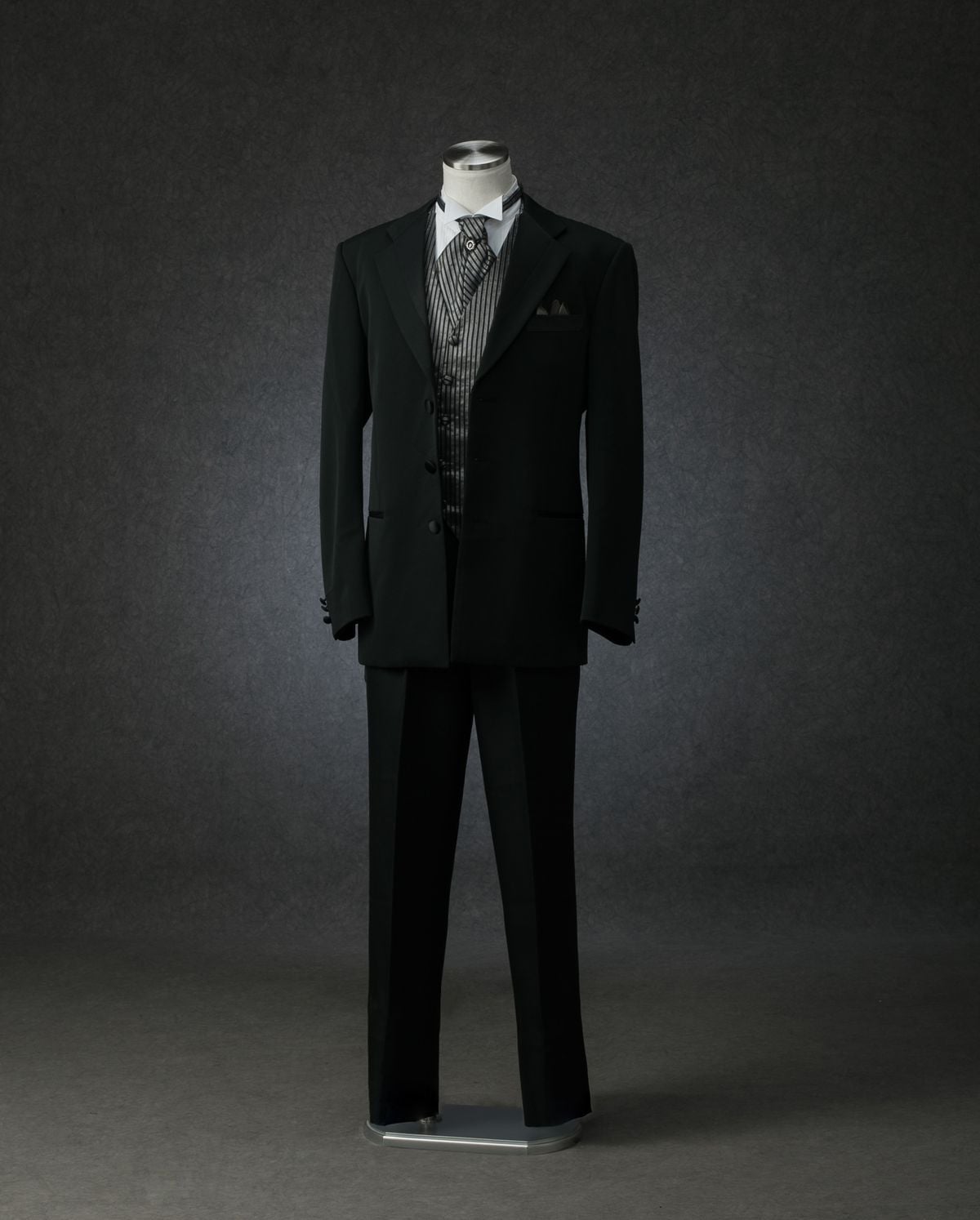 TX-6 - タキシード