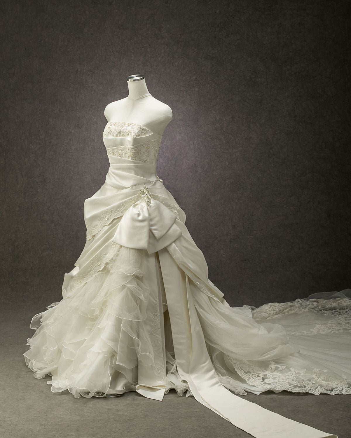 W-107 - ウェディングドレス