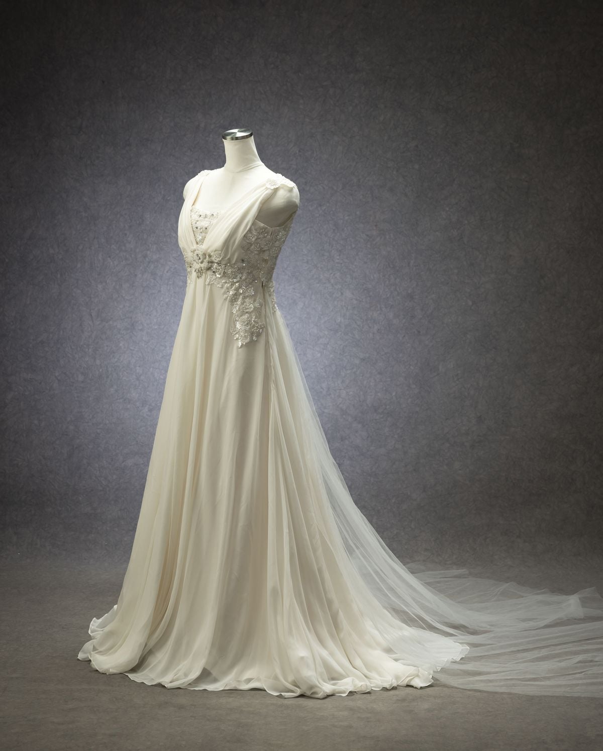 W-113 - ウェディングドレス