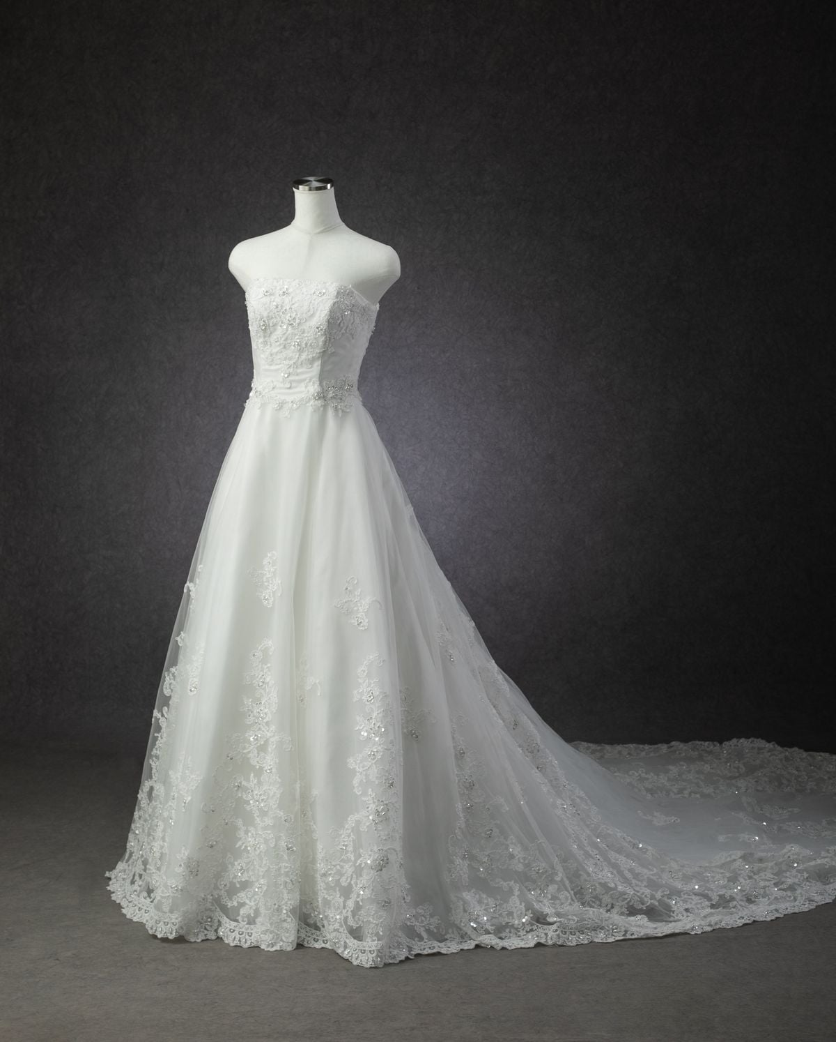 W-13 - ウェディングドレス