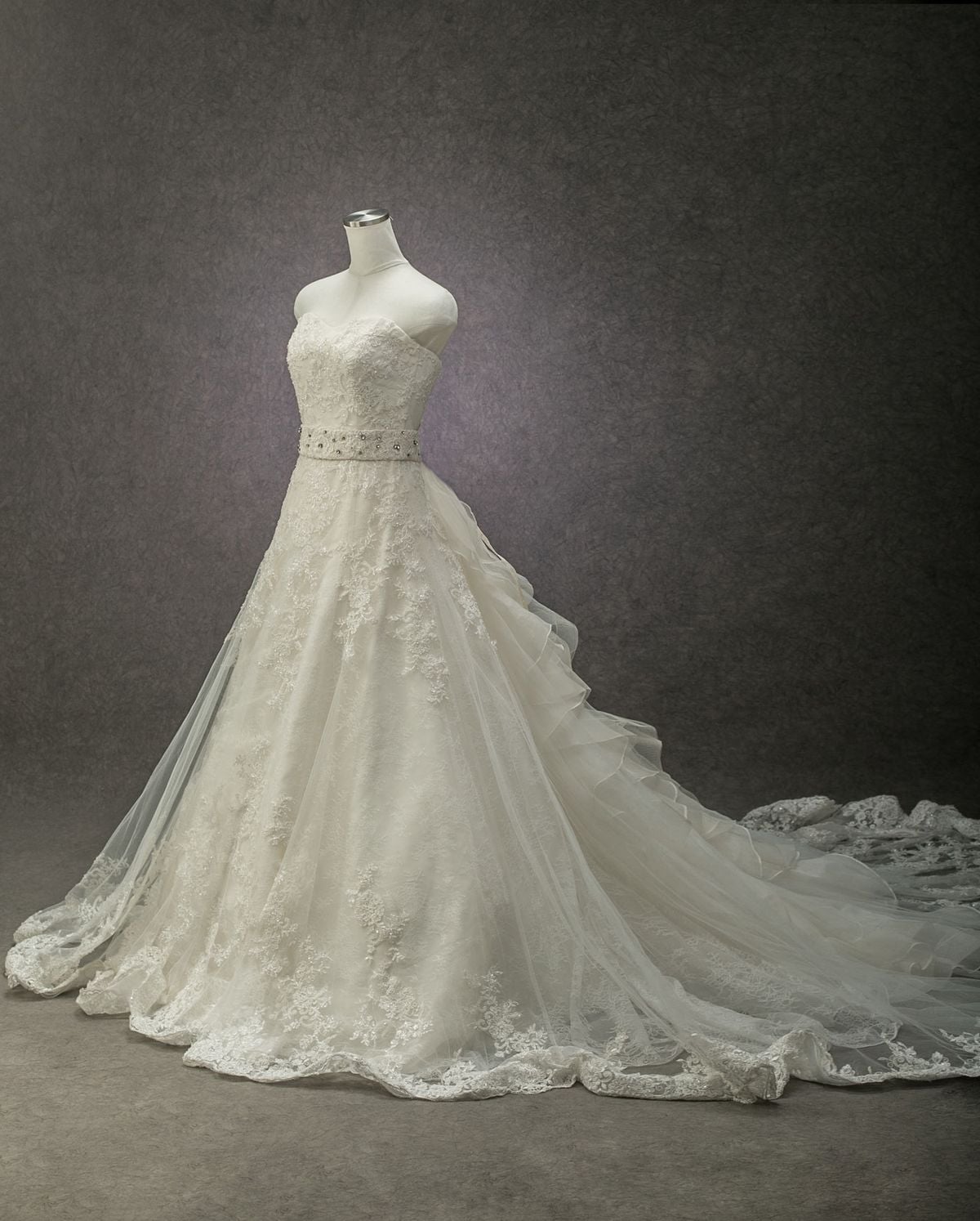 W-148 - ウェディングドレス