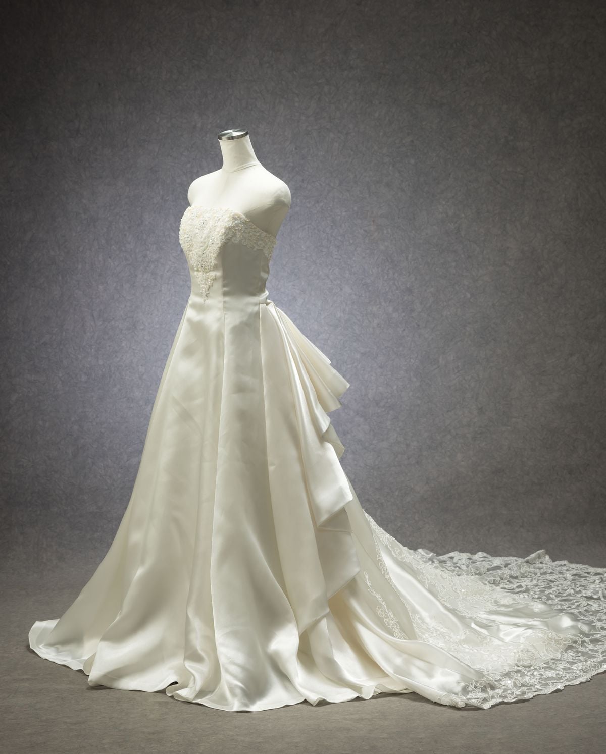 W-151 - ウェディングドレス