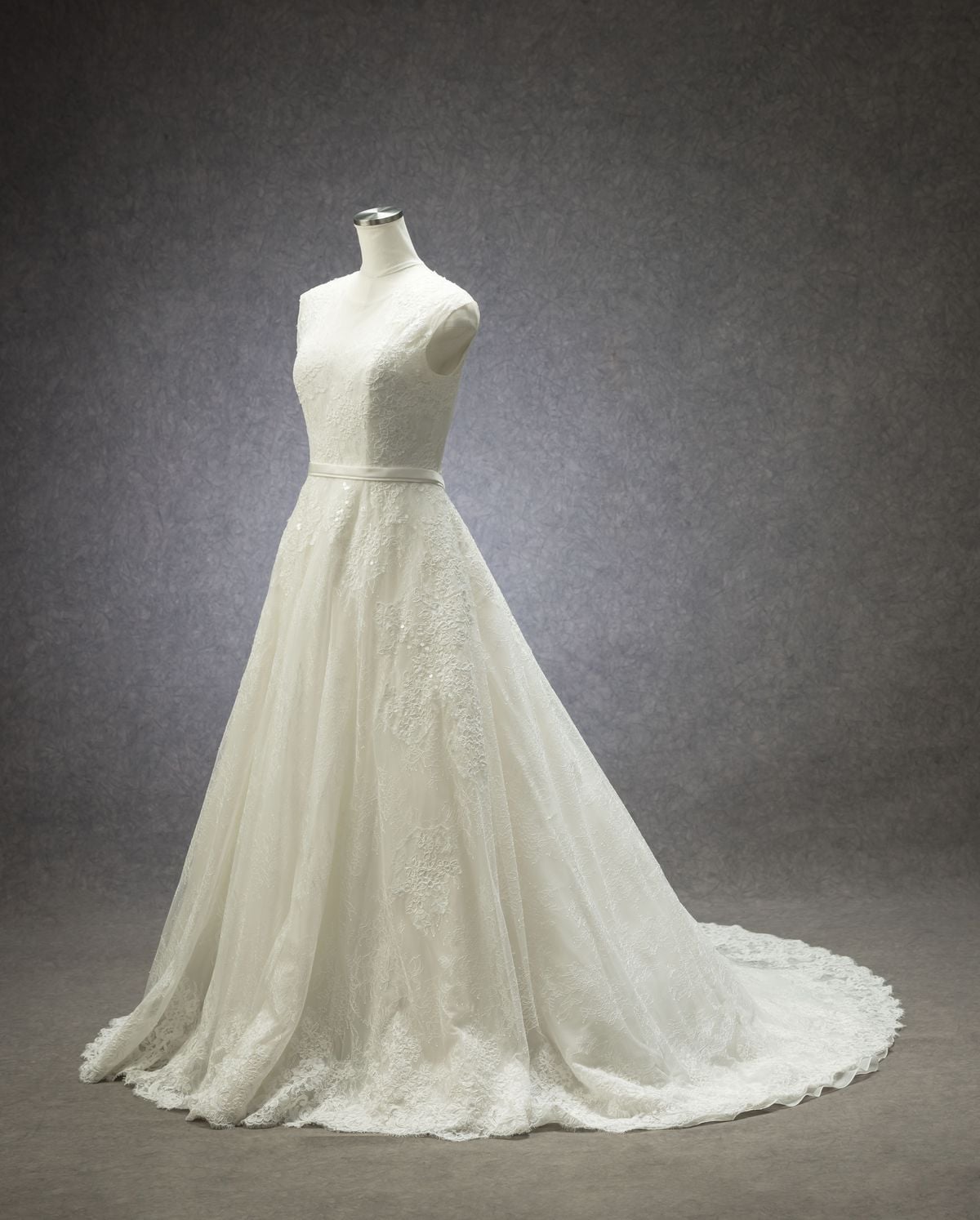 W-158 - ウェディングドレス