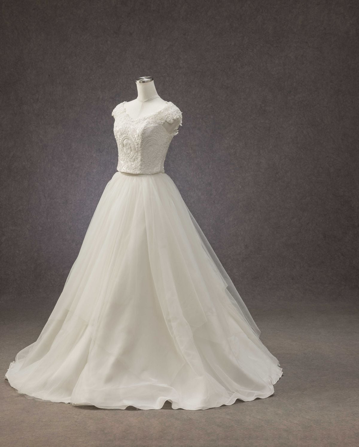 W-165 - ウェディングドレス