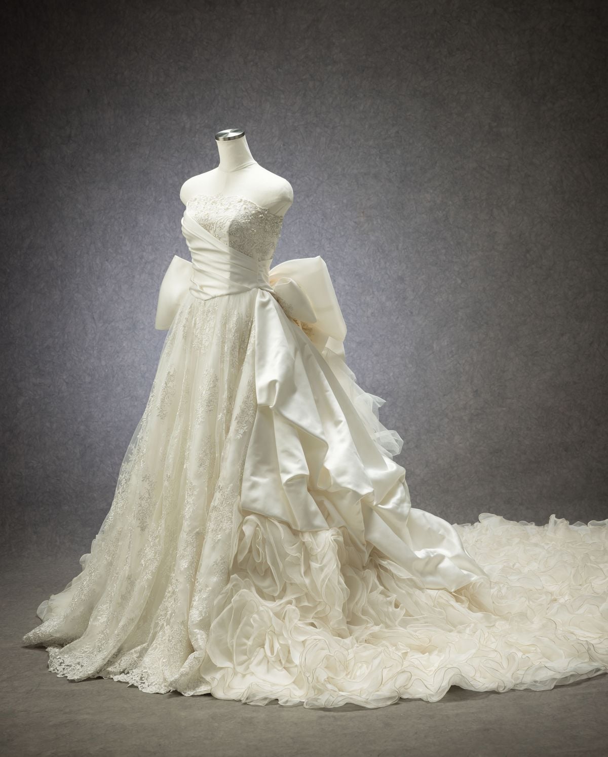 W-168 - ウェディングドレス