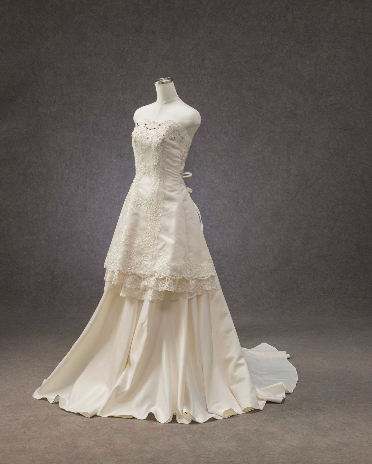 W-179 - ウェディングドレス