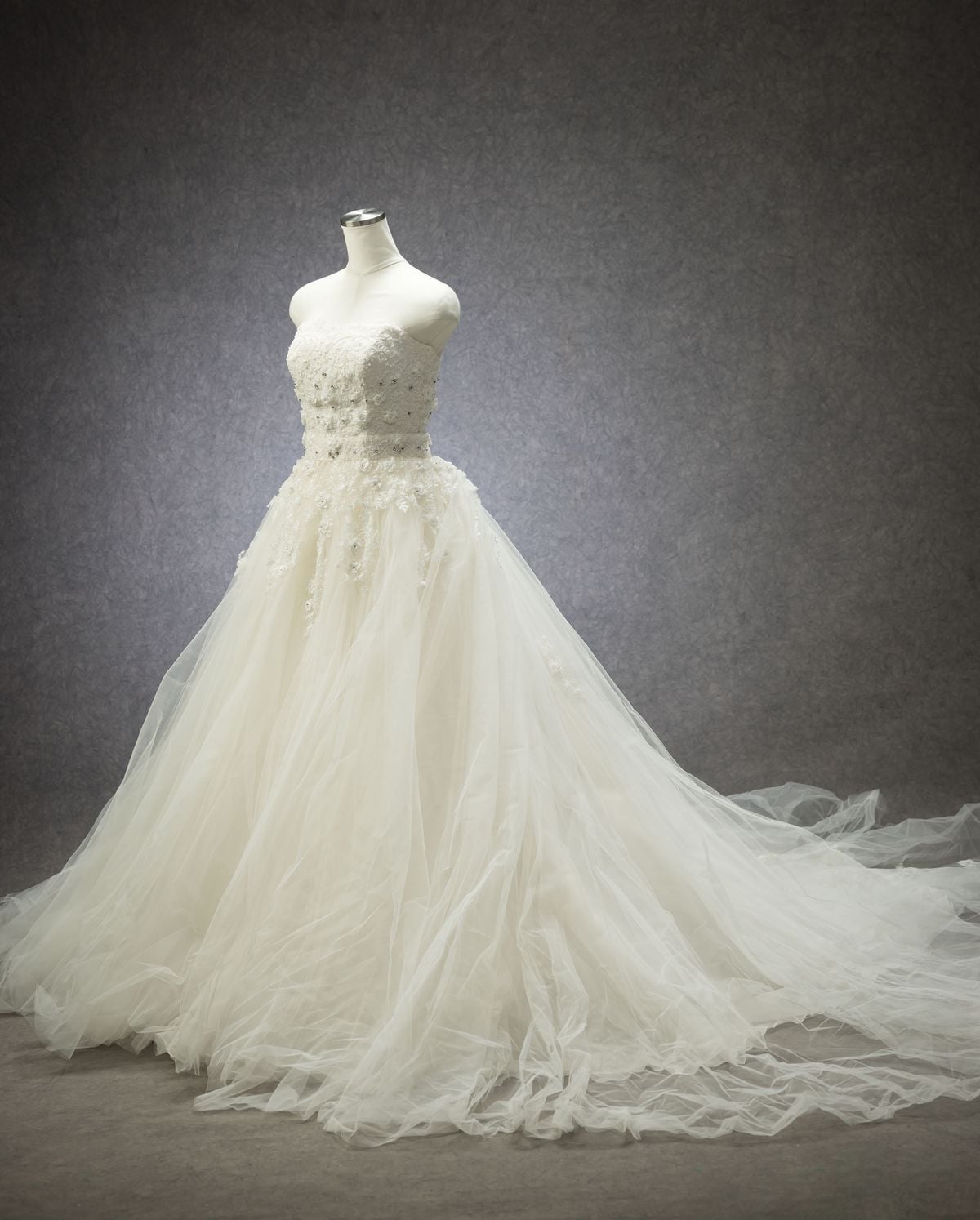 W-203 - ウェディングドレス