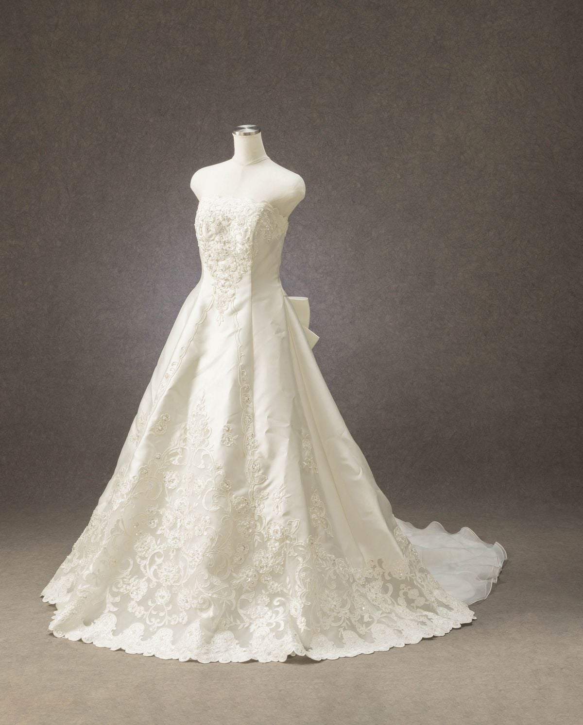 W-223 - ウェディングドレス