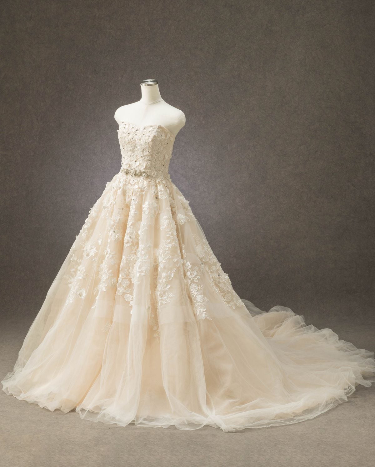 W-231 - ウェディングドレス