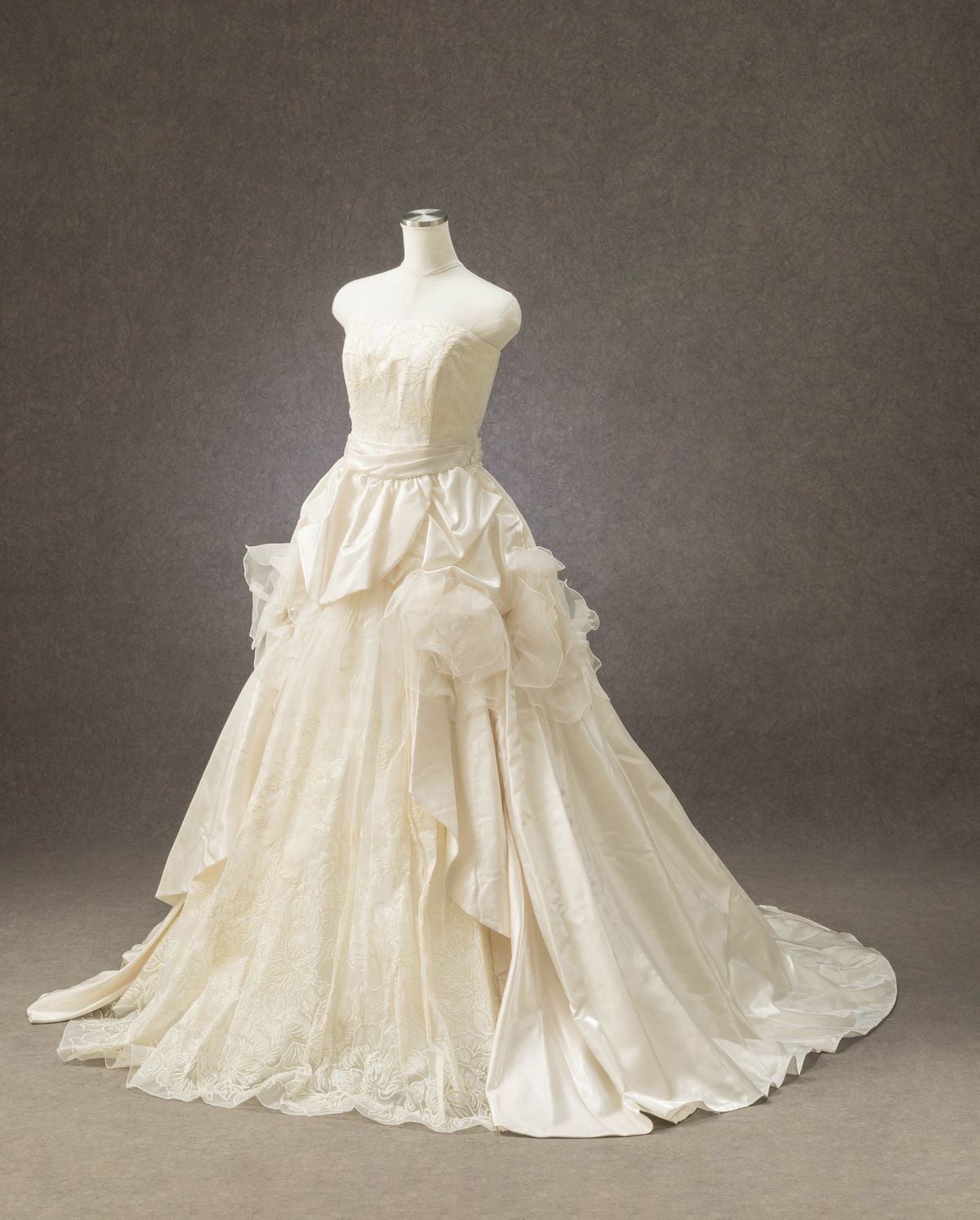 W-232 - ウェディングドレス