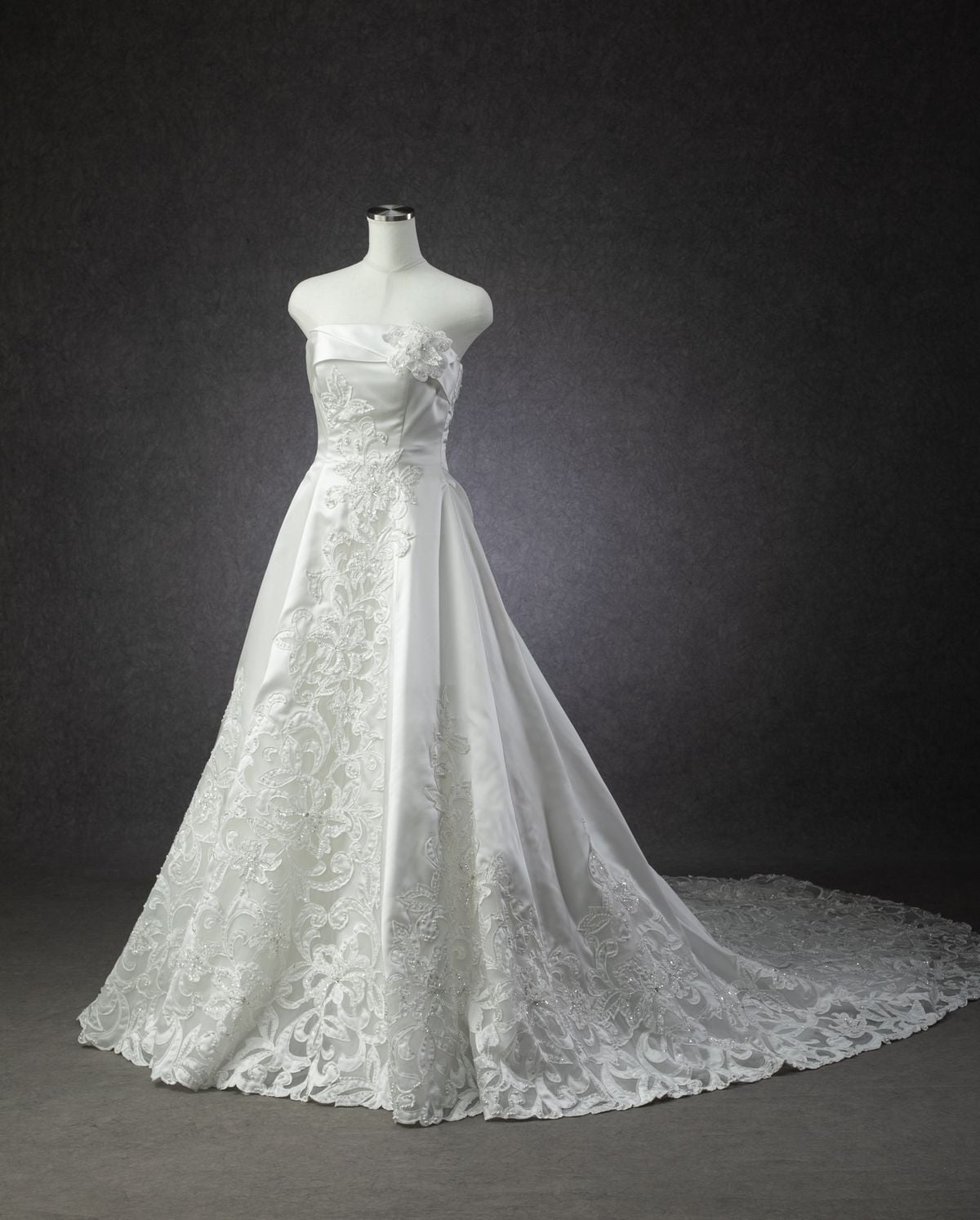 W-25 - ウェディングドレス