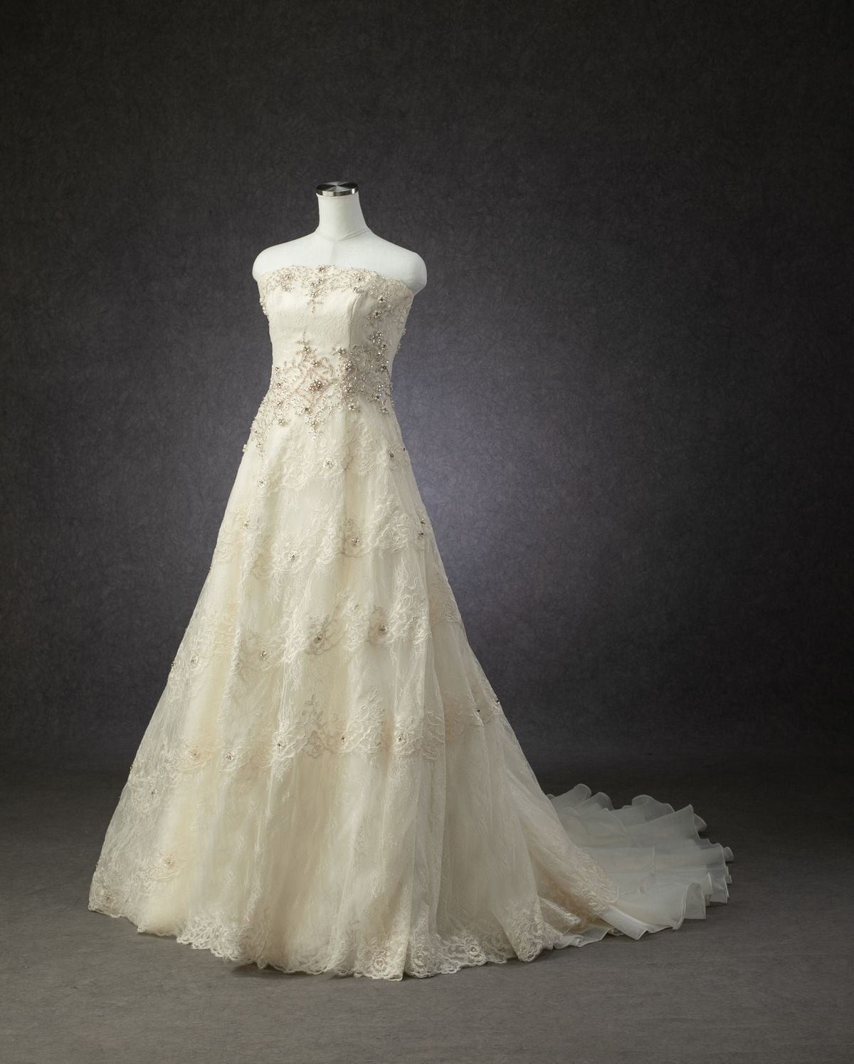 W-27 - ウェディングドレス