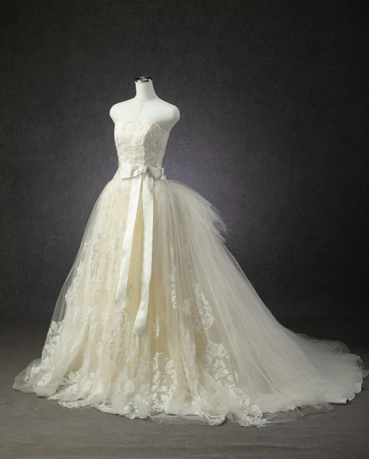 W-33 - ウェディングドレス