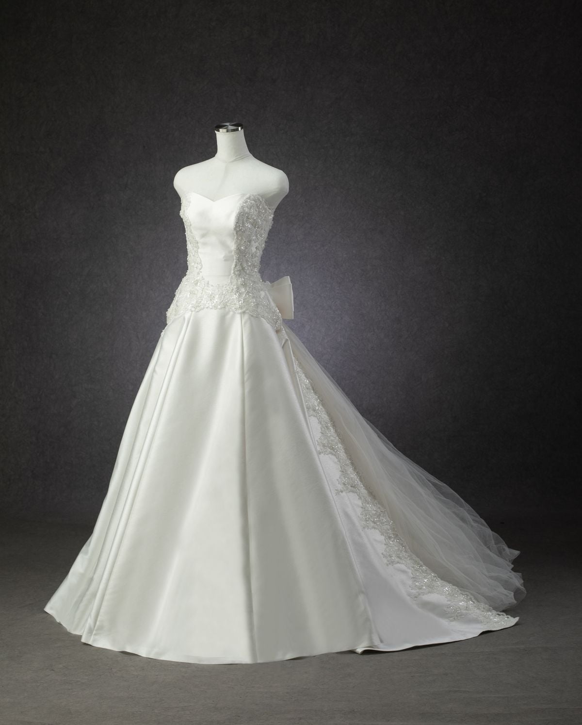 W-40 - ウェディングドレス