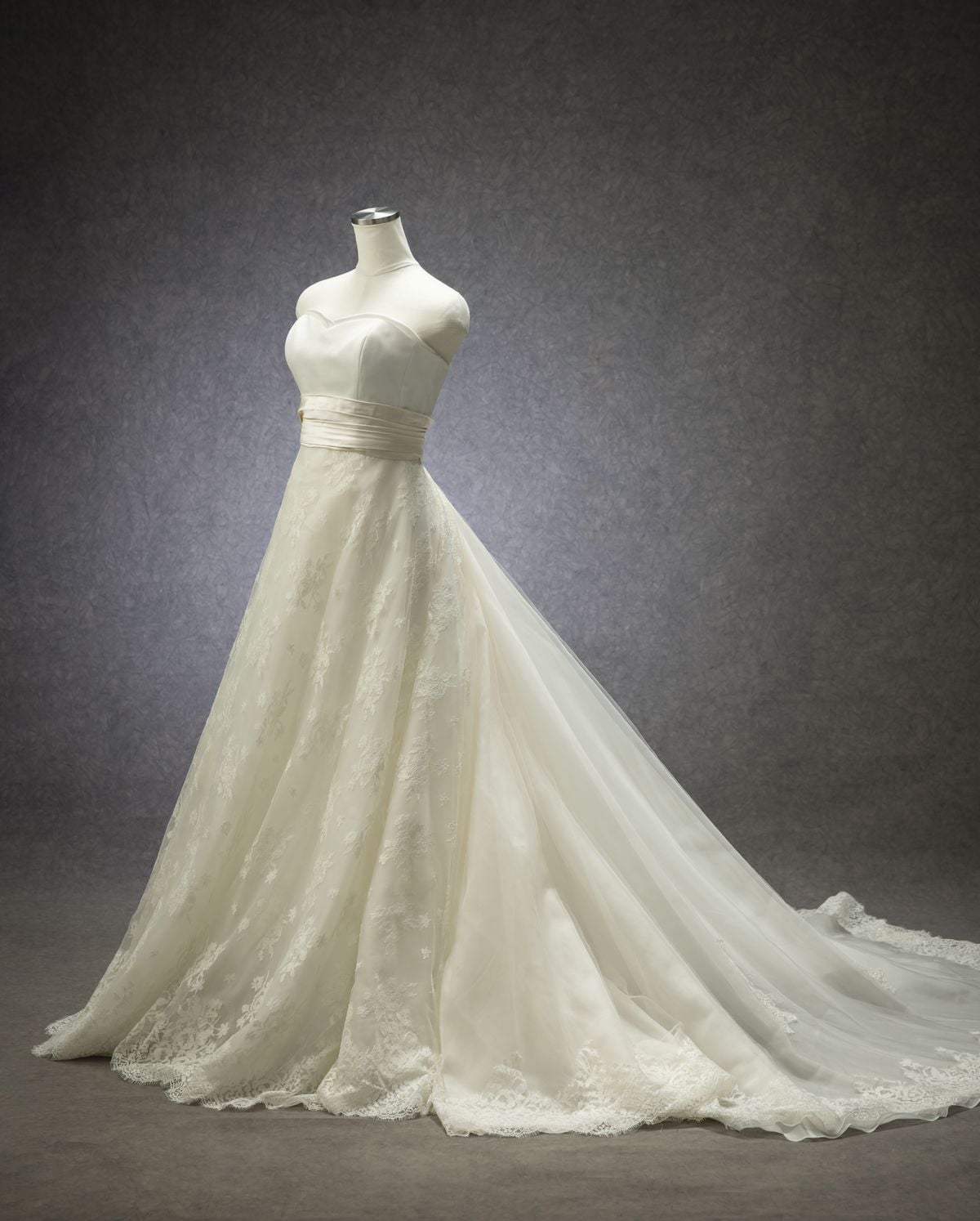 W-45 - ウェディングドレス