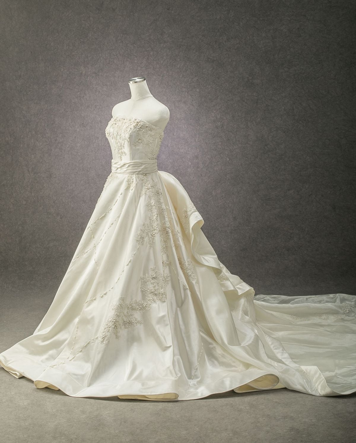 W-76 - ウェディングドレス