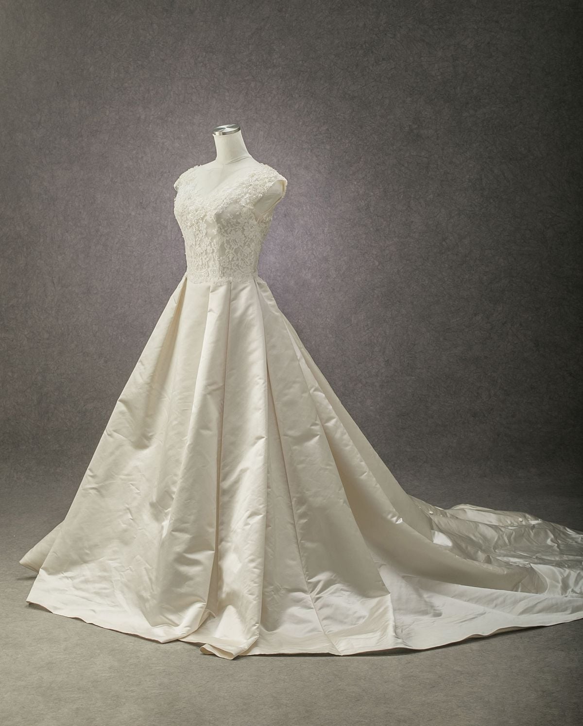 W-77 - ウェディングドレス