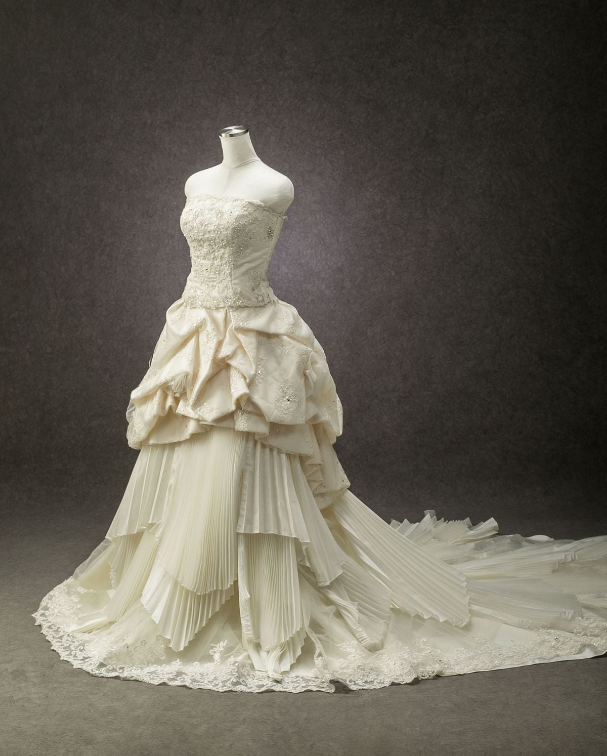 W-85 - ウェディングドレス